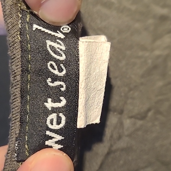 Wet seal. (Az-3) - Picture 3 of 3